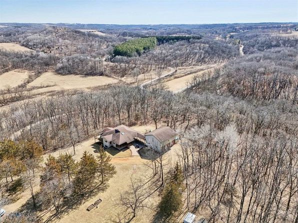 4225 County Rd E
