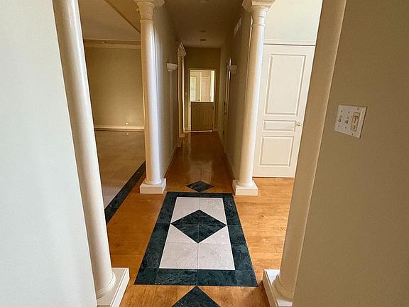 4th image of 101 Robert Rd