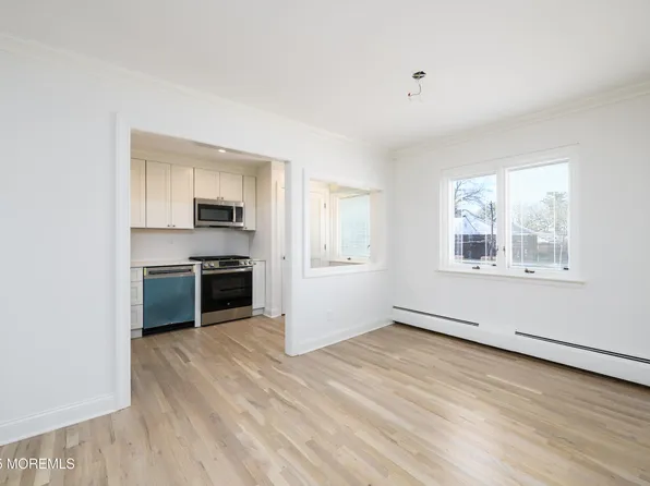 197 Manor Drive E, Red Bank, NJ 07701