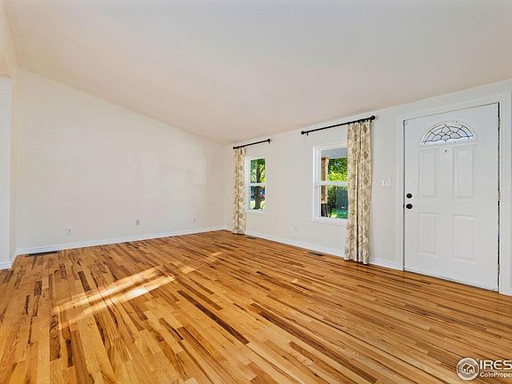 3rd image of 3621 Denise Ave
