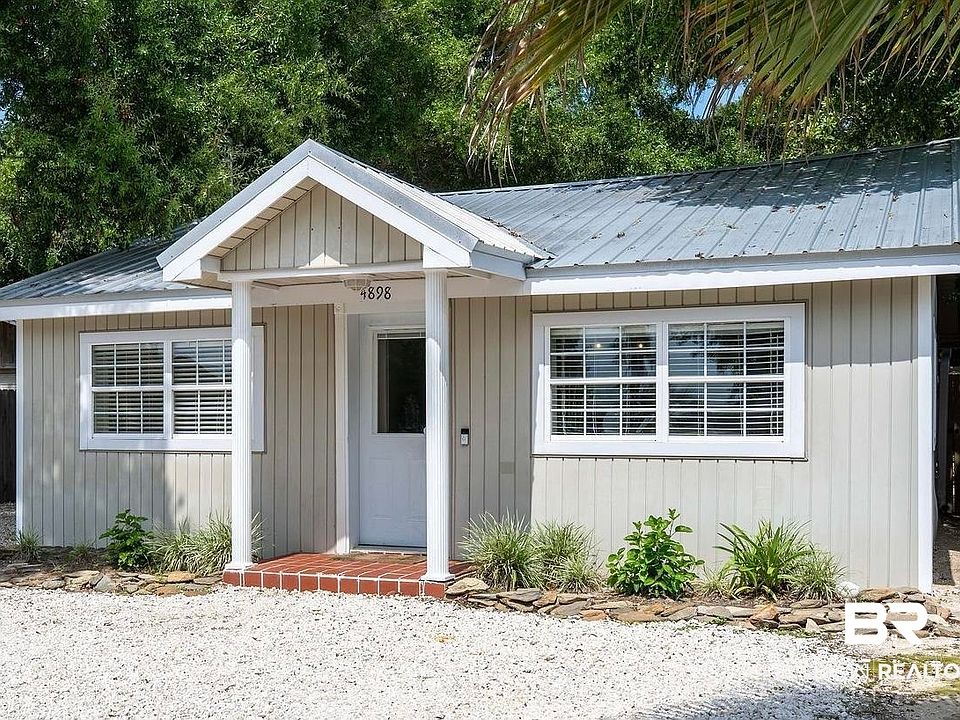 1st image of 4898 Bay Cir