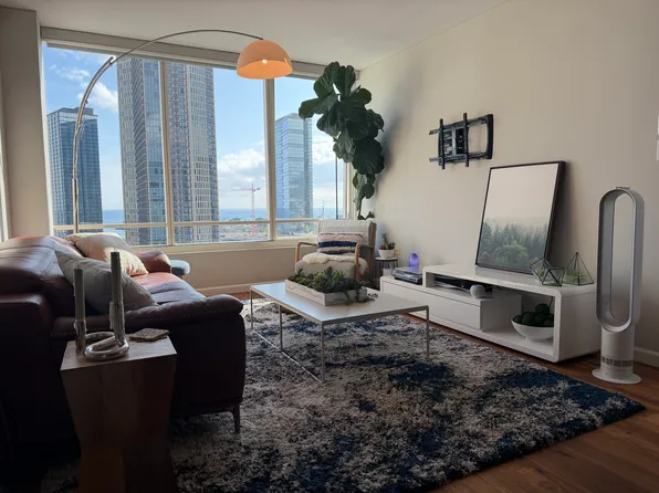 1009 Kapiolani Blvd, Honolulu, HI