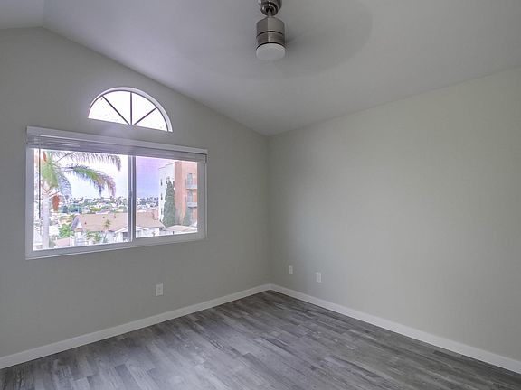 2nd image of 5-4136 Georgia St #5