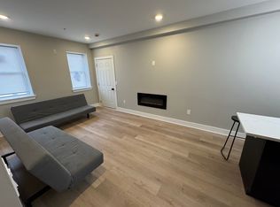 3944 Baring St #1, Philadelphia, PA 19104