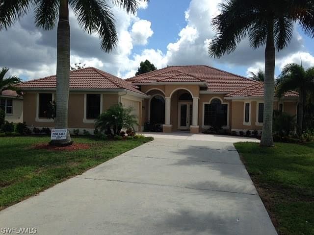 1st image of 18403 Royal Hammock Blvd