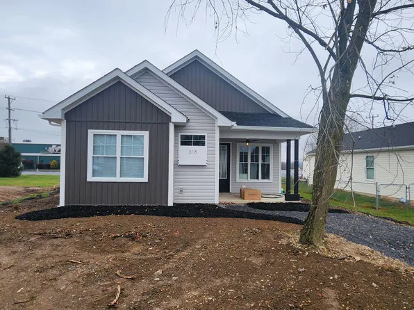 318 Athletic St, Martinsburg, WV 25405