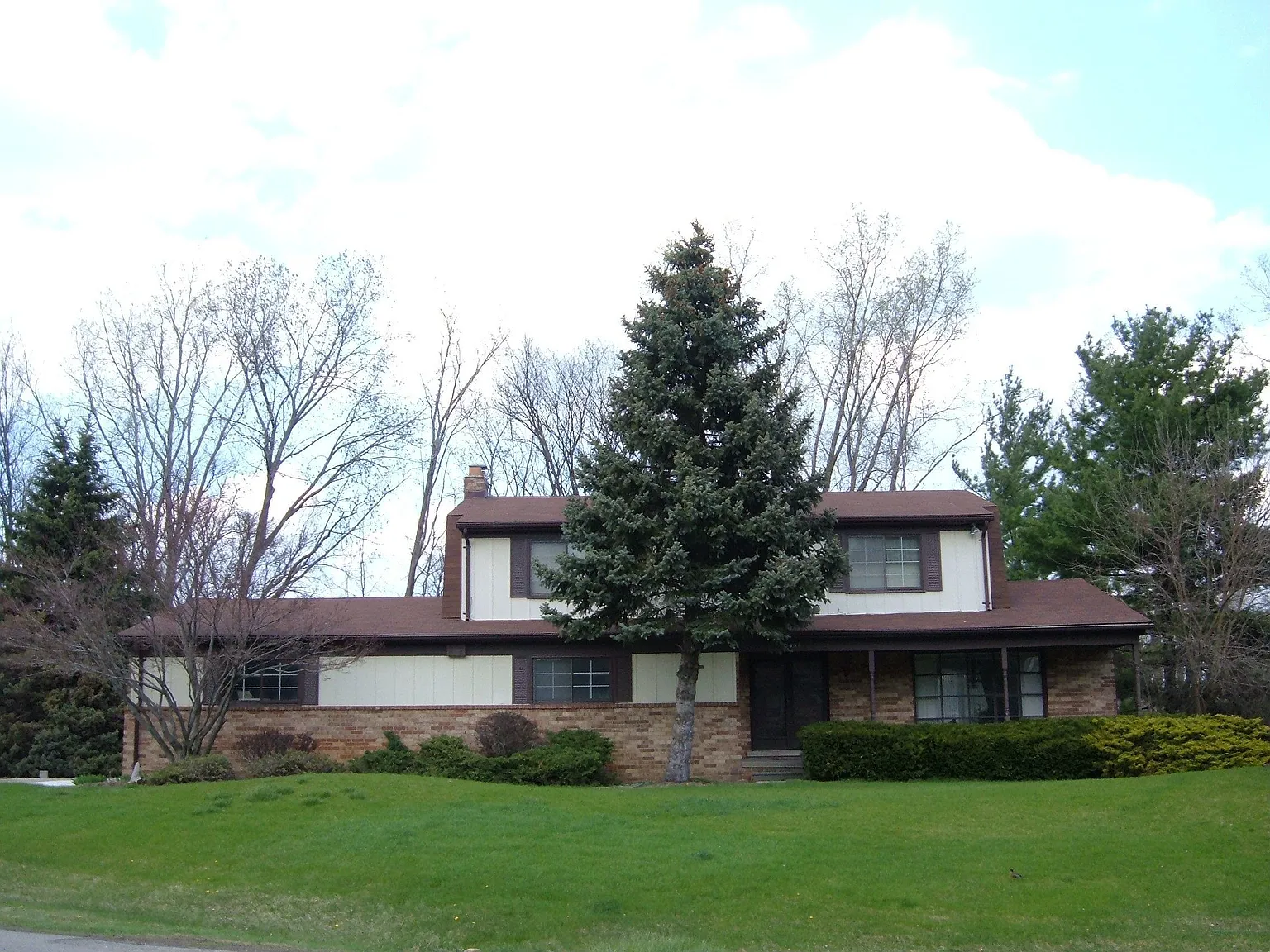 60351 Creekside Ct photo 1