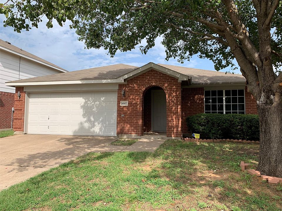 1st image of 4807 Topaz Ln
