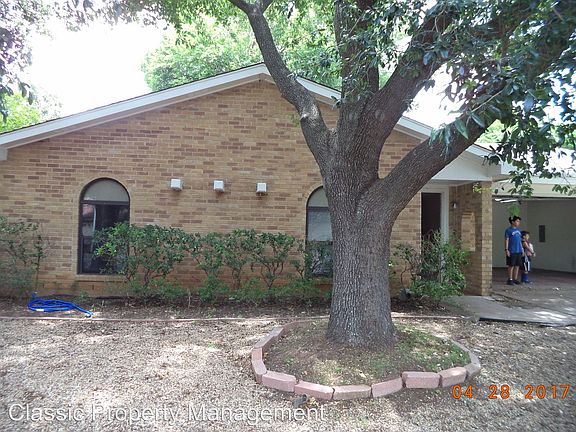4th image of 4104 Crestover Ct