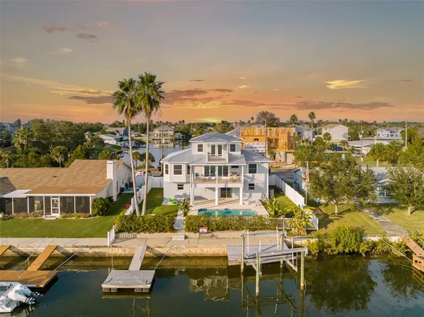 4000 Gulf Coast Dr, Hernando Beach, FL 34607