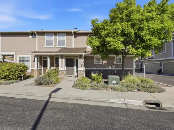 301 Ballymore Cir, San Jose, CA 95136