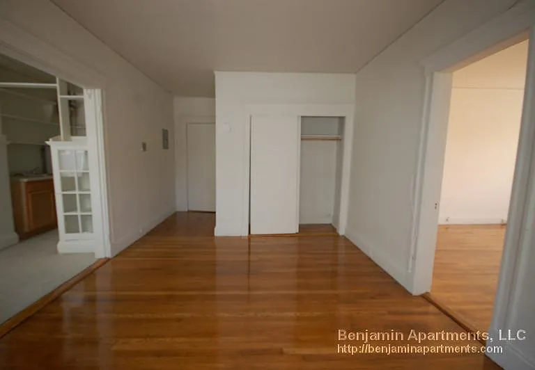 235 Park Dr #49 — Photo 2