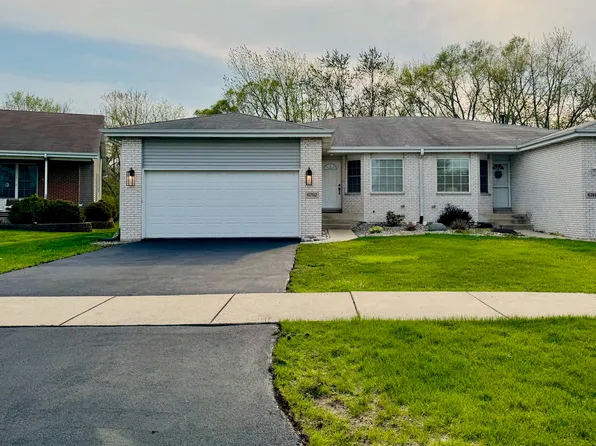 6752 Coffman Dr, Schererville, IN 46375