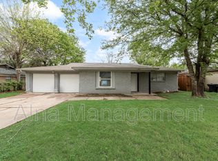 3332 Mesquite Rd, Fort Worth, TX 76111