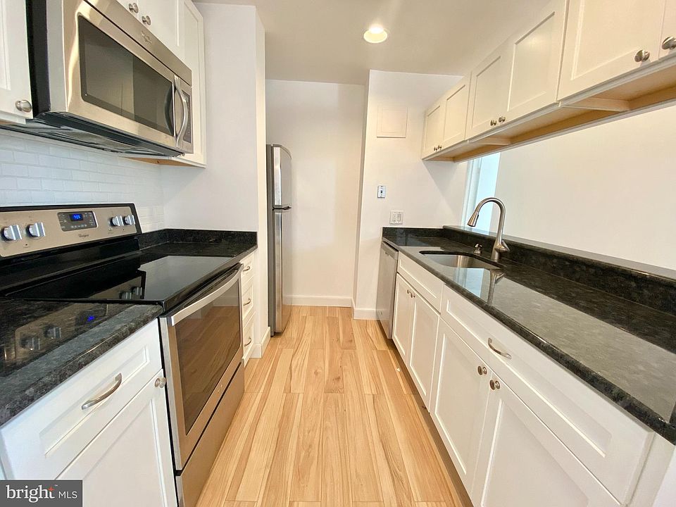 1st image of 102-22 Church St #502