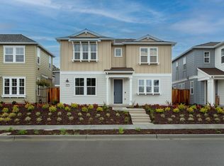 2607 California Ave, Marina, CA 93933