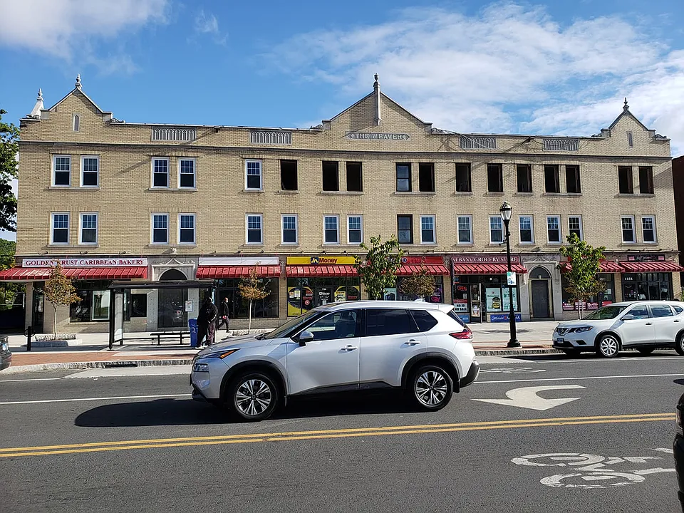 1154-1170 Albany Ave #C8
