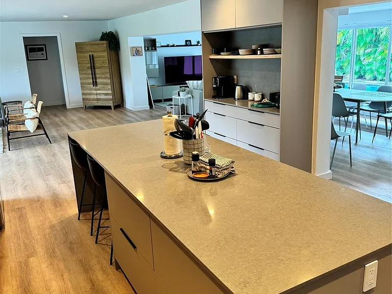 2020 Coral Reef Dr — Photo 13