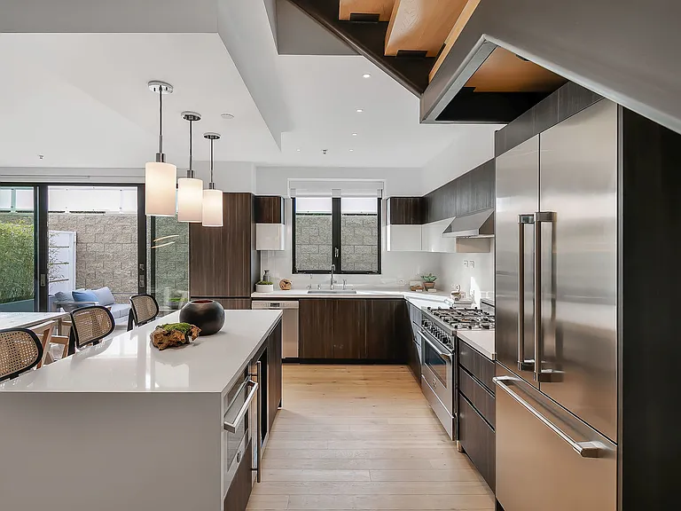 Elm View Residences — Photo 9