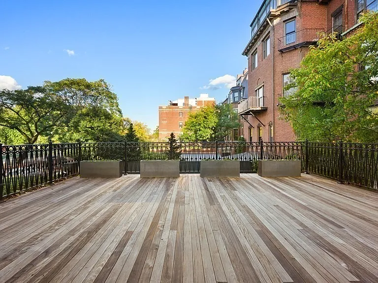 408 Beacon St #1 — Photo 25
