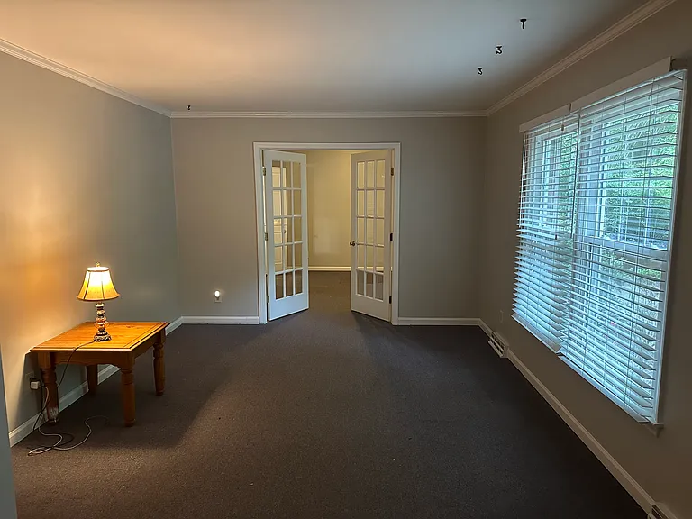 3902 Derbyshire Dr — Photo 6