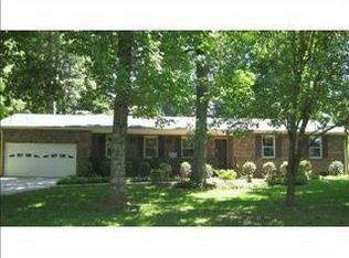 1920 River Dale Rd, Pfafftown, NC 27040