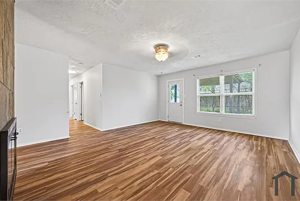 11611 Bonaparte Dr — Photo 22