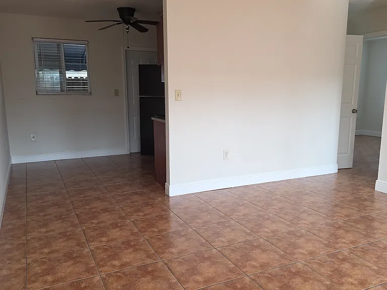 319 Beacom Blvd — Photo 7