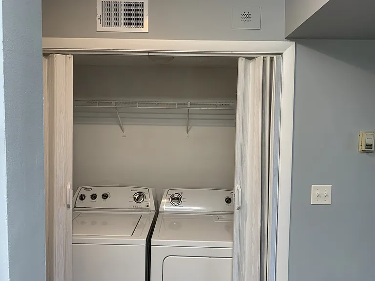1600 Park Cir #817 — Photo 9