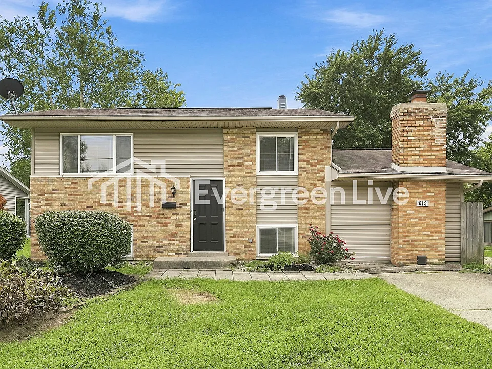 813 Smiley Ave