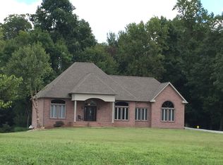 5060 Huffman Mill Rd, Hopkinsville, KY 42240