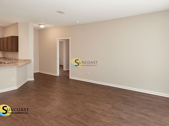 4th image of 1824 Navaho Ave