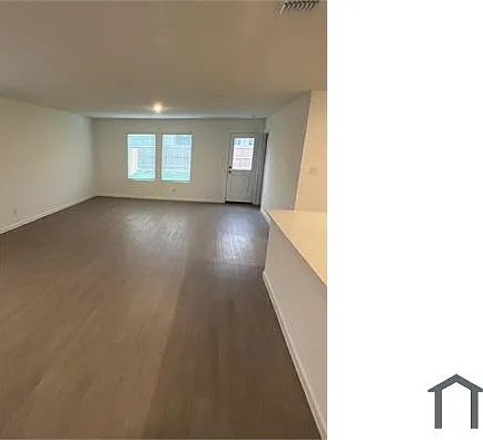 4 bed, 1800 sqft, $2,800 — Photo 4
