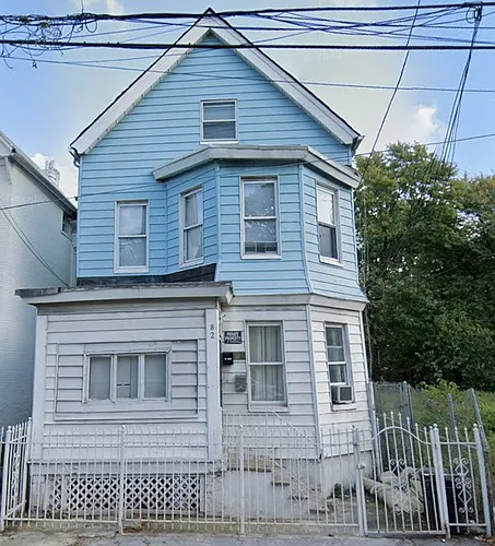 82 S 14th St #2 Photo 1