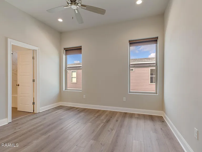 102 Canvasback Dr — Photo 9
