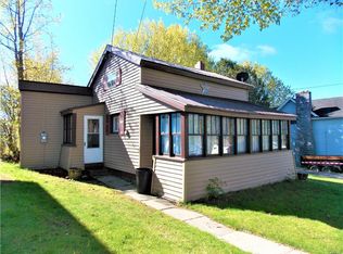 31 Vincent St, Carthage, NY 13619