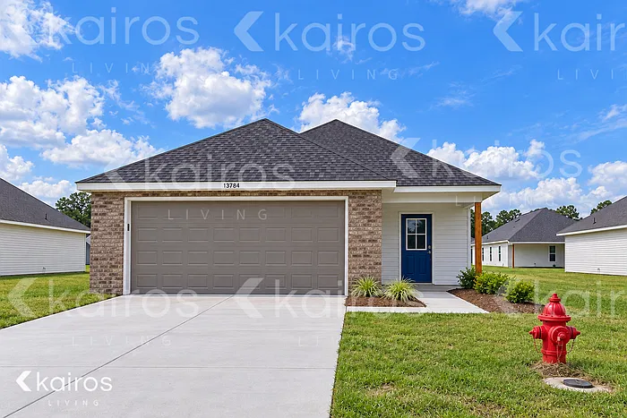 3 bed, 2.0 bath, 1618 sqft, $2,045 — Photo 1