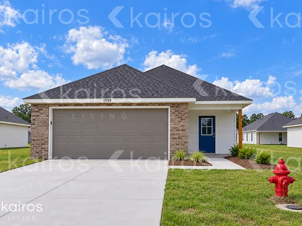 13784 Pinyon Dr, Denham Springs, LA 70726