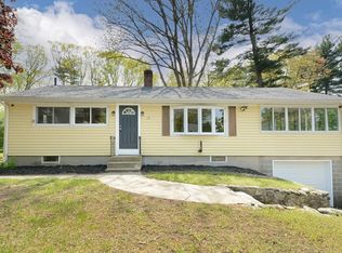 19 Ross St, Clinton, MA 01510