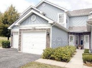 1624 Woodhaven Ct, Mundelein, IL 60060