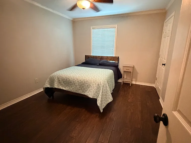 3200 Stowers Dr — Photo 8