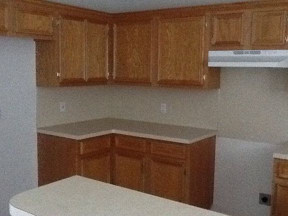 5th image of 674 Palm Haven Dr