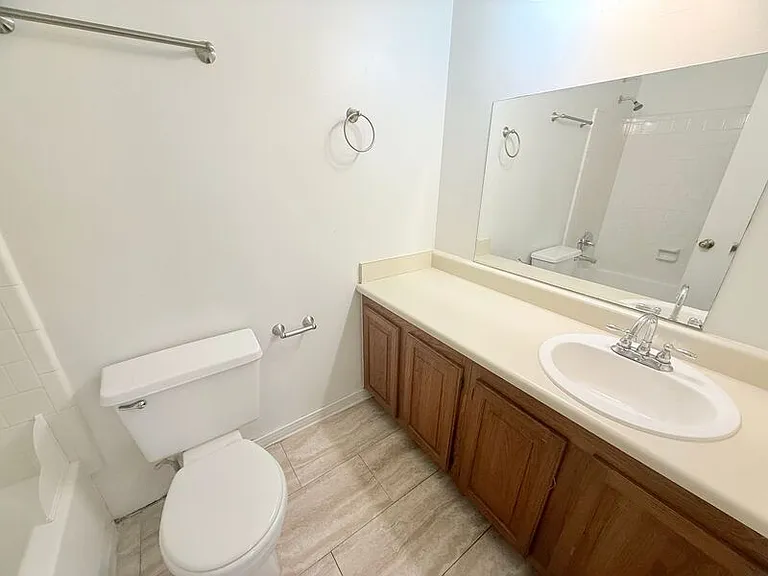 6101 Lake Joanne Dr — Photo 5