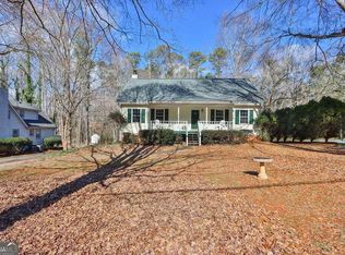 461 Buckingham Cir, Marietta, GA 30066