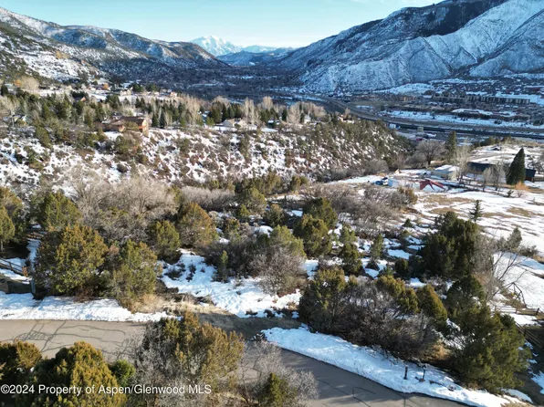 607 Highlands Dr, Glenwood Springs, CO 81601