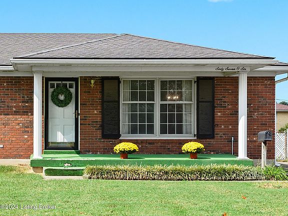 2nd image of 6706 Astral Dr