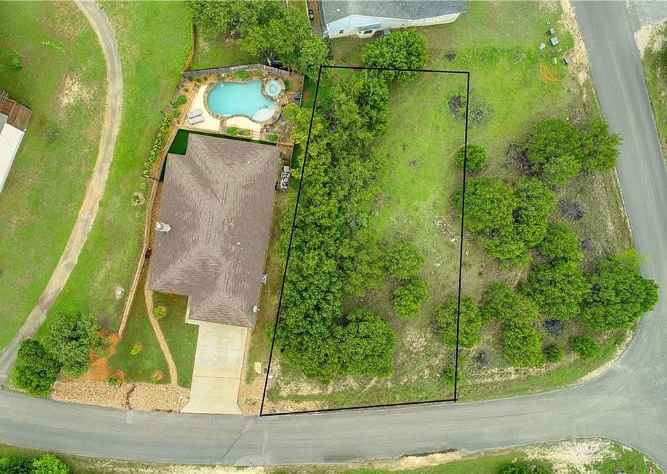 1st image of 2803 Boone Dr