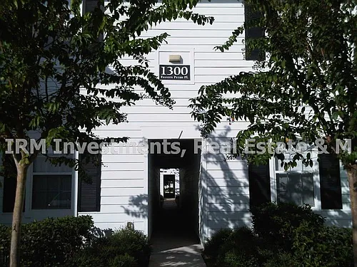1300 Eastern Pecan Pl #203 Photo 1