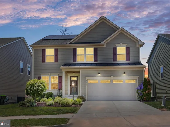 1623 Fowler Ridge Ct, Charlottesville, VA 22901