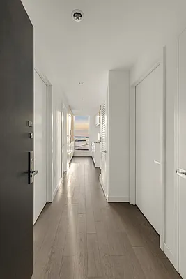 Rented by Compass | media 10